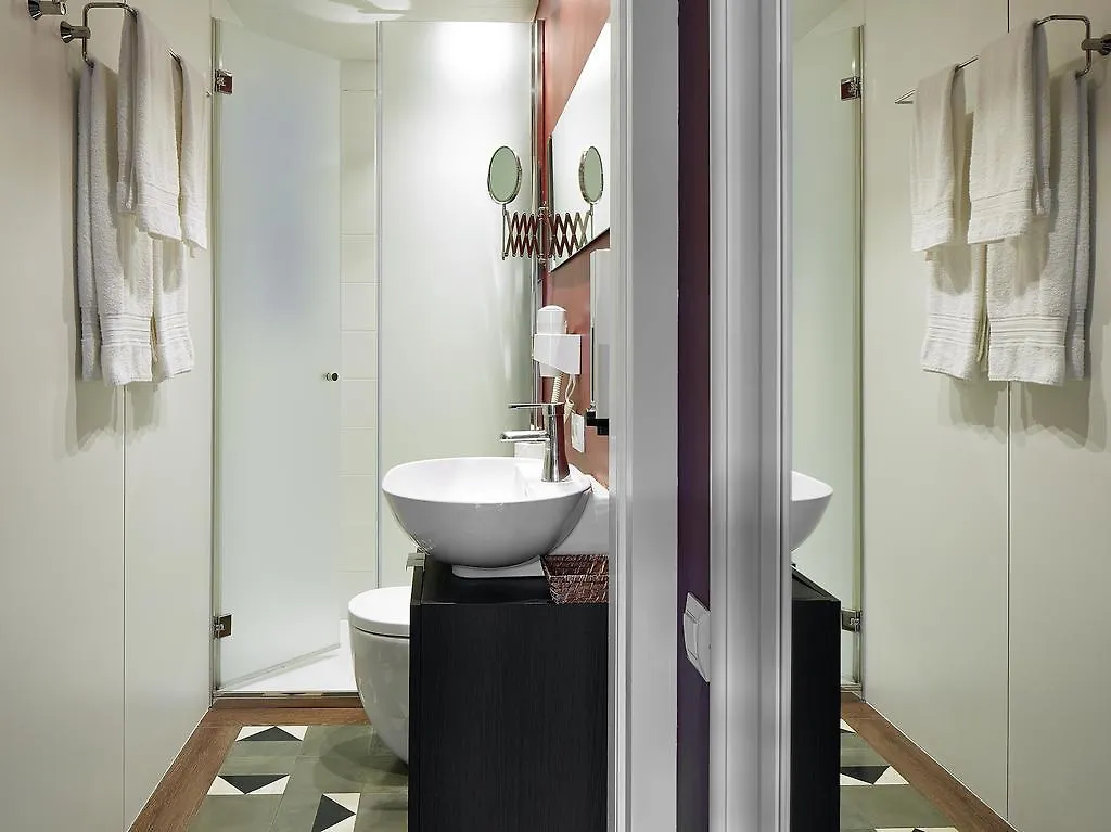 Quadrat D'Or Luxury Apartment