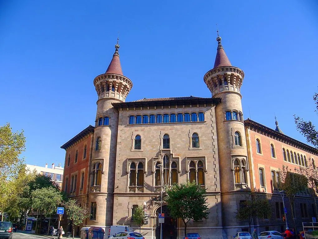 Quadrat D'Or Luxury Apartment