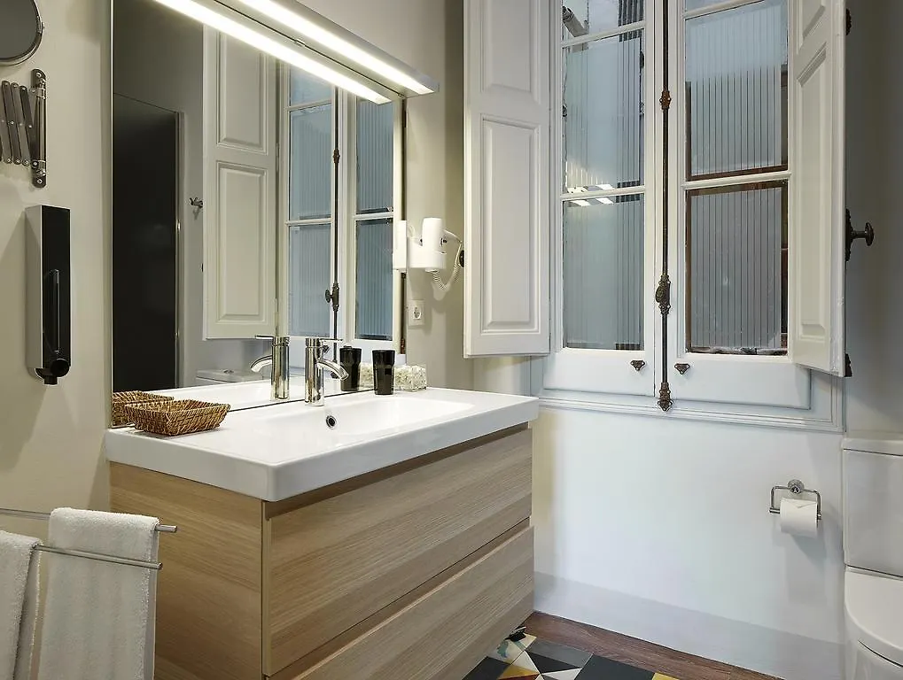 Quadrat D'Or Luxury Apartment